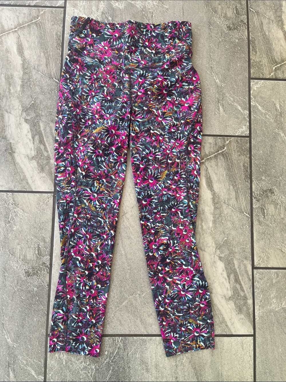 🍋 Lululemon Swift Speed High Rise Leggings Size 6 Floral Electric Multi